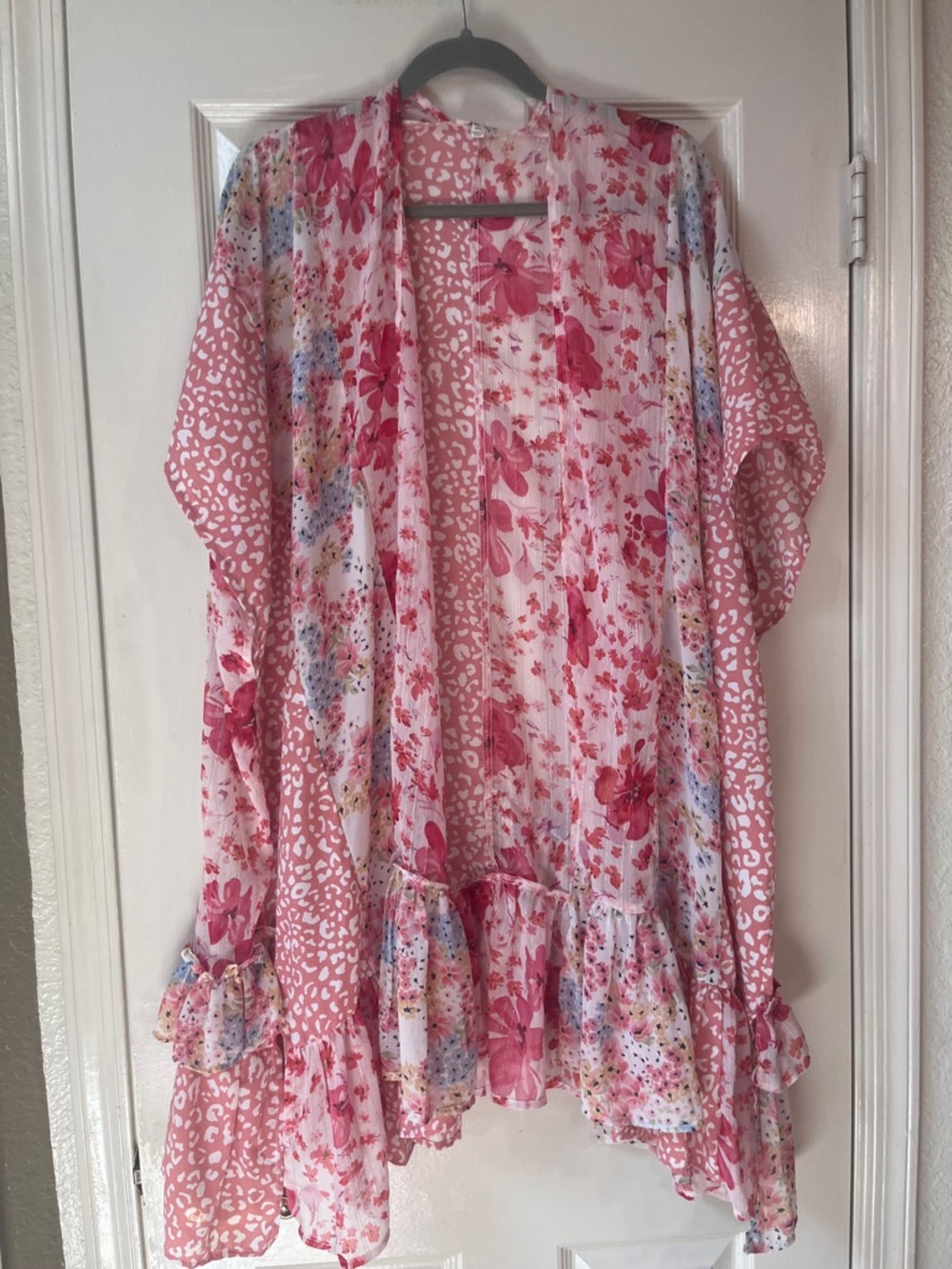 Umgee Pink Floral & White Sheer Kimono